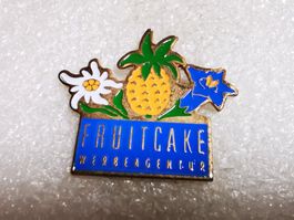 Ansteckpin 91: Fruitcake