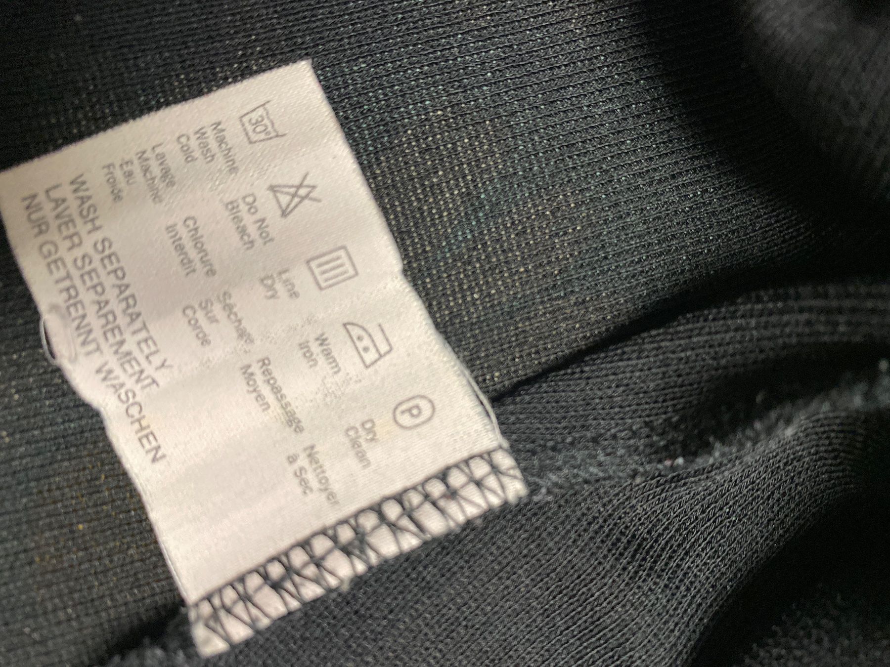 Esprit Top: ESPRIT Top schwarz Gr. L – Usato da Biel-Benken BL venduto da PANORMUS 2