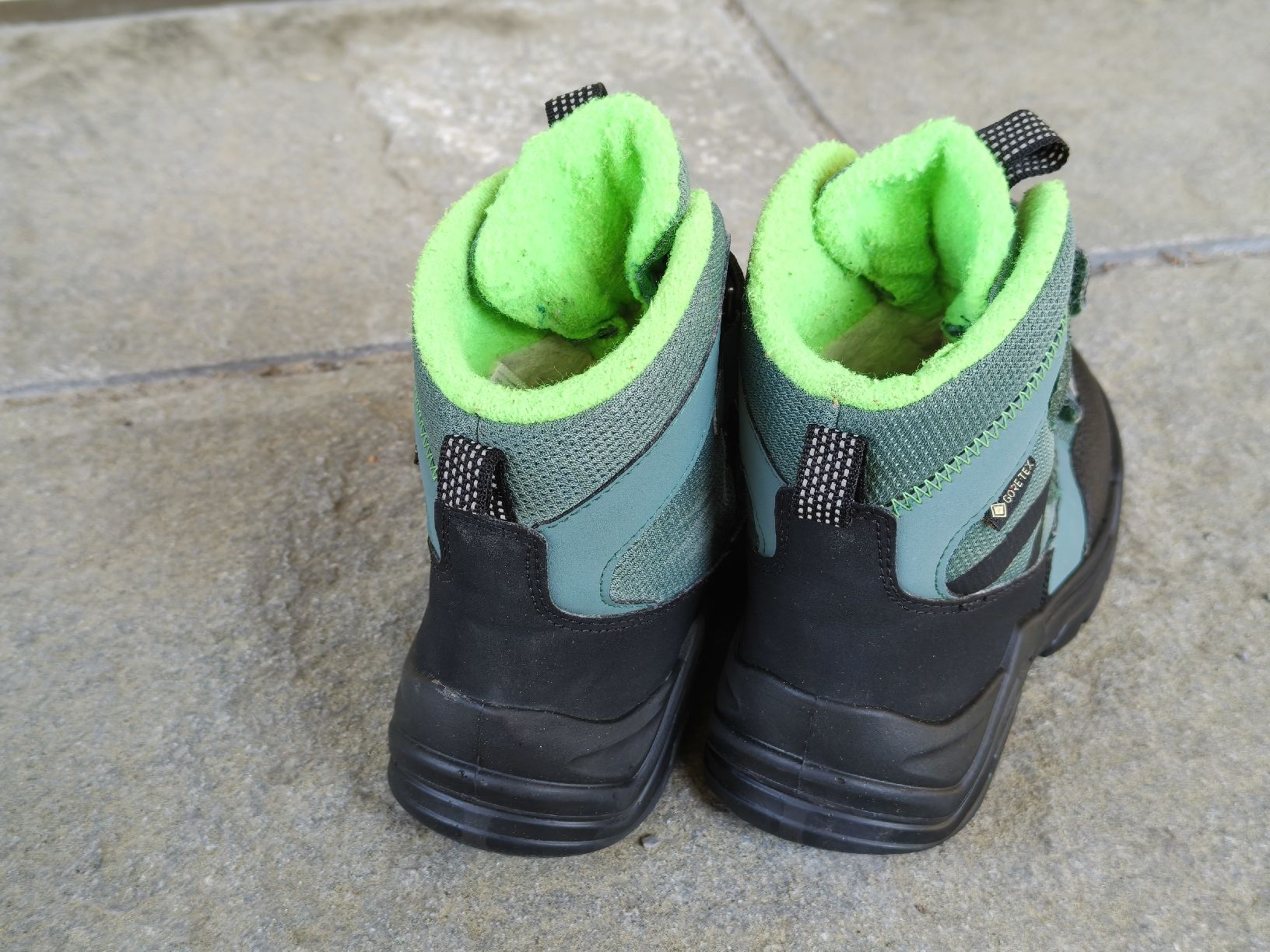 Schuhe für Jungen: Winter Boots Size 27 - Used – Gebraucht aus Kloten von Ela.A 2