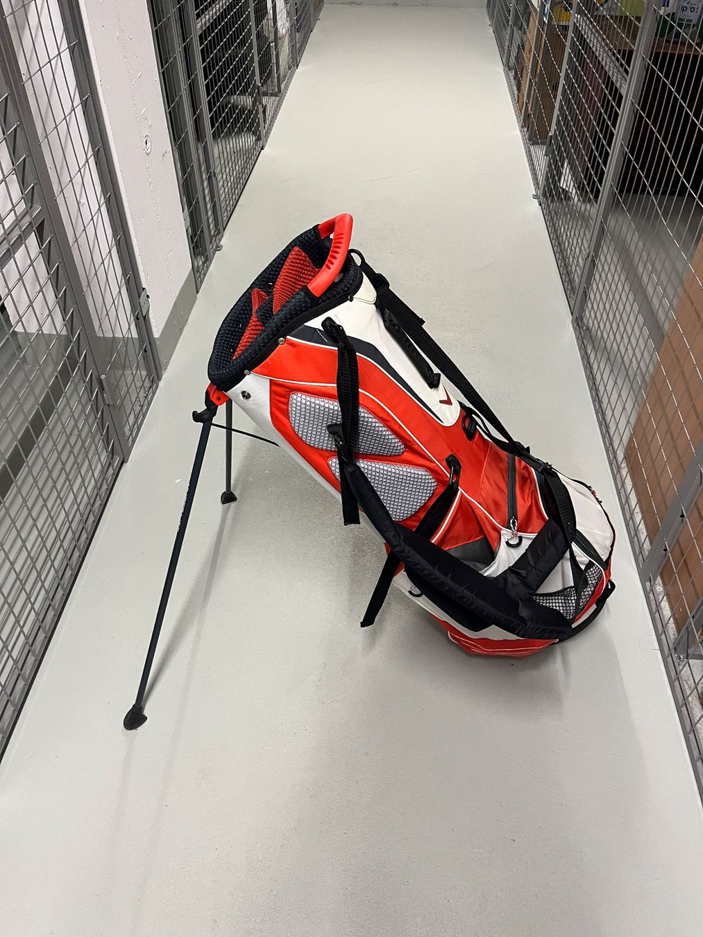 Callaway Sacs: Callaway Hyperlite 3 Golfbag – D'occasion à Frauenfeld par Amari12