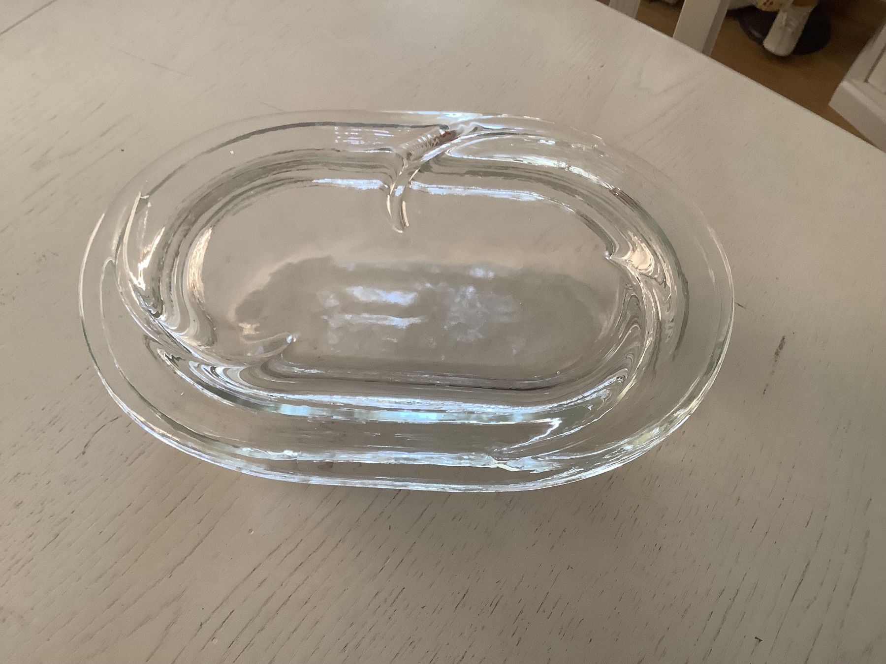 Glasi Hergiswil Ciotole: Hergiswiler Glasschüssel mit Deckel – Usato da Wädenswil venduto da Jsi.Z01 1