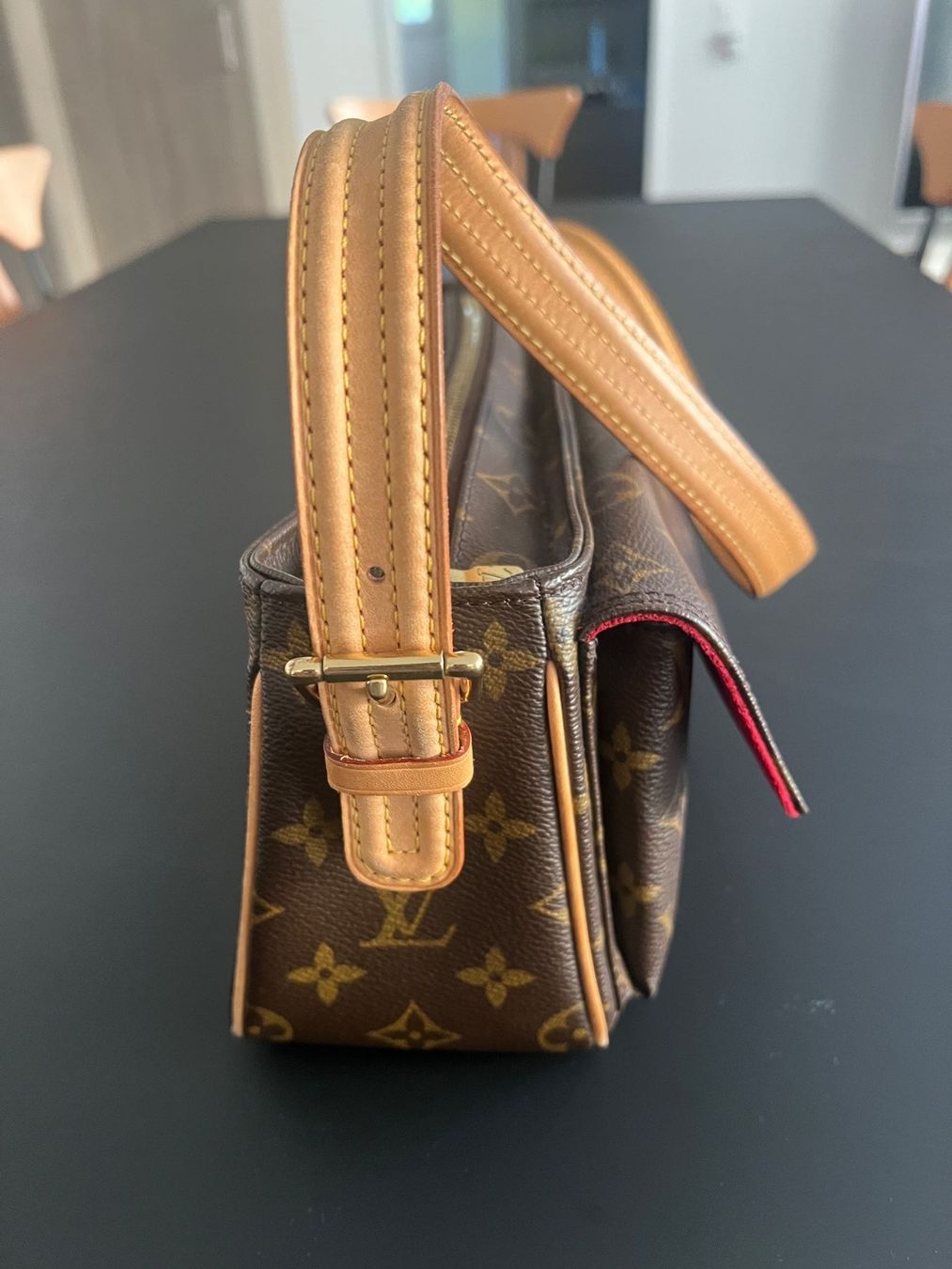 Louis Vuitton Borse da donna: Louis Vuitton Handtasche Viva-Cité – Usato da Wetzikon ZH venduto da lan_rqq6 3