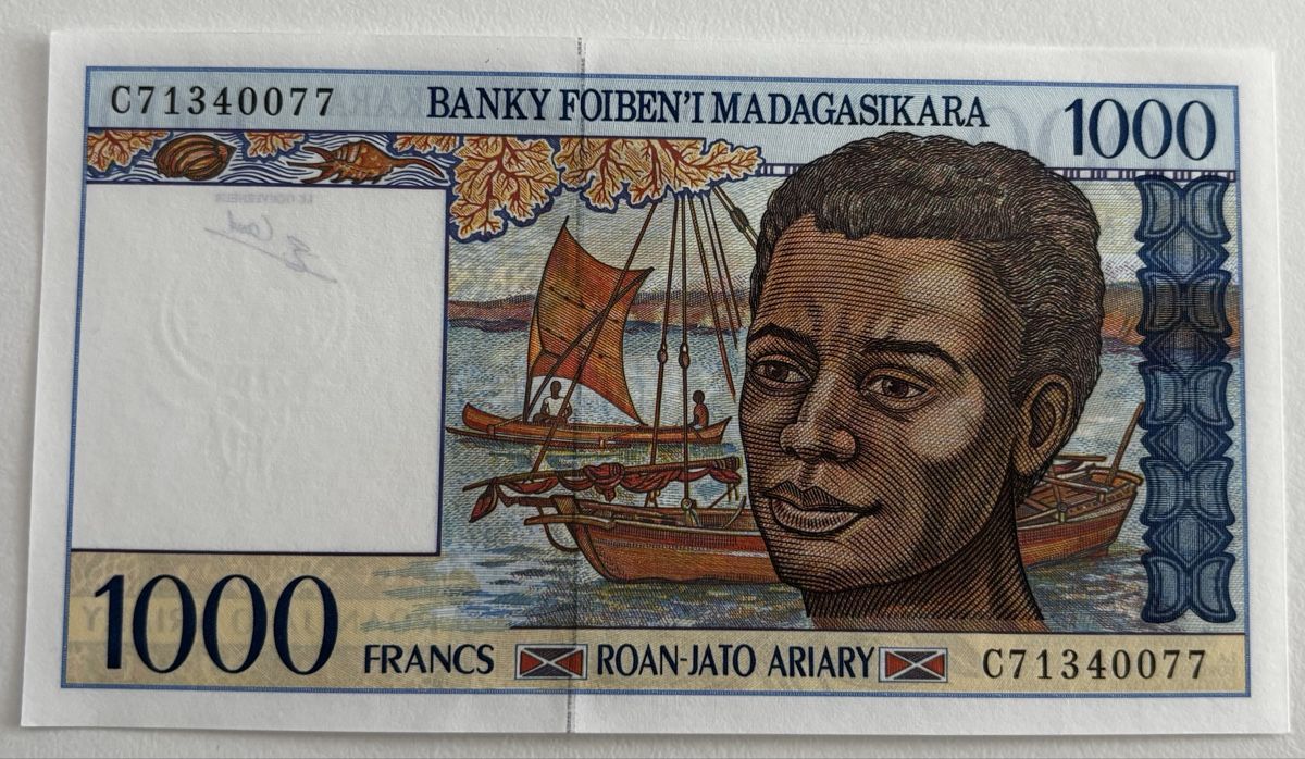 Banconote: Madagaskar 1000 Ariary Neuwertig – Nuovo (secondo la descrizione) da Algetshausen venduto da Carrhard
