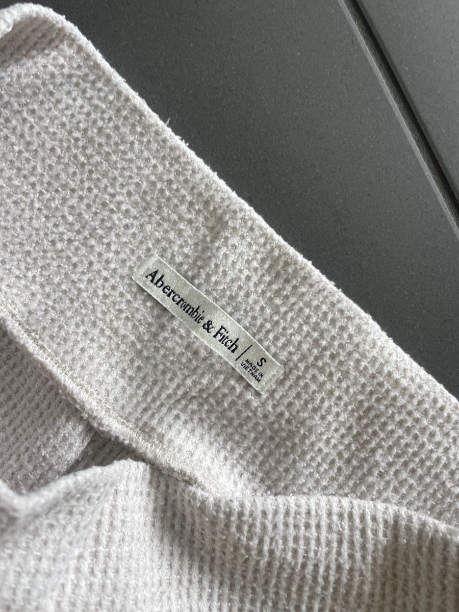 Abercrombie Pantaloni: Jogginghose – Usato da Oberkirch LU venduto da lea_skv5 1