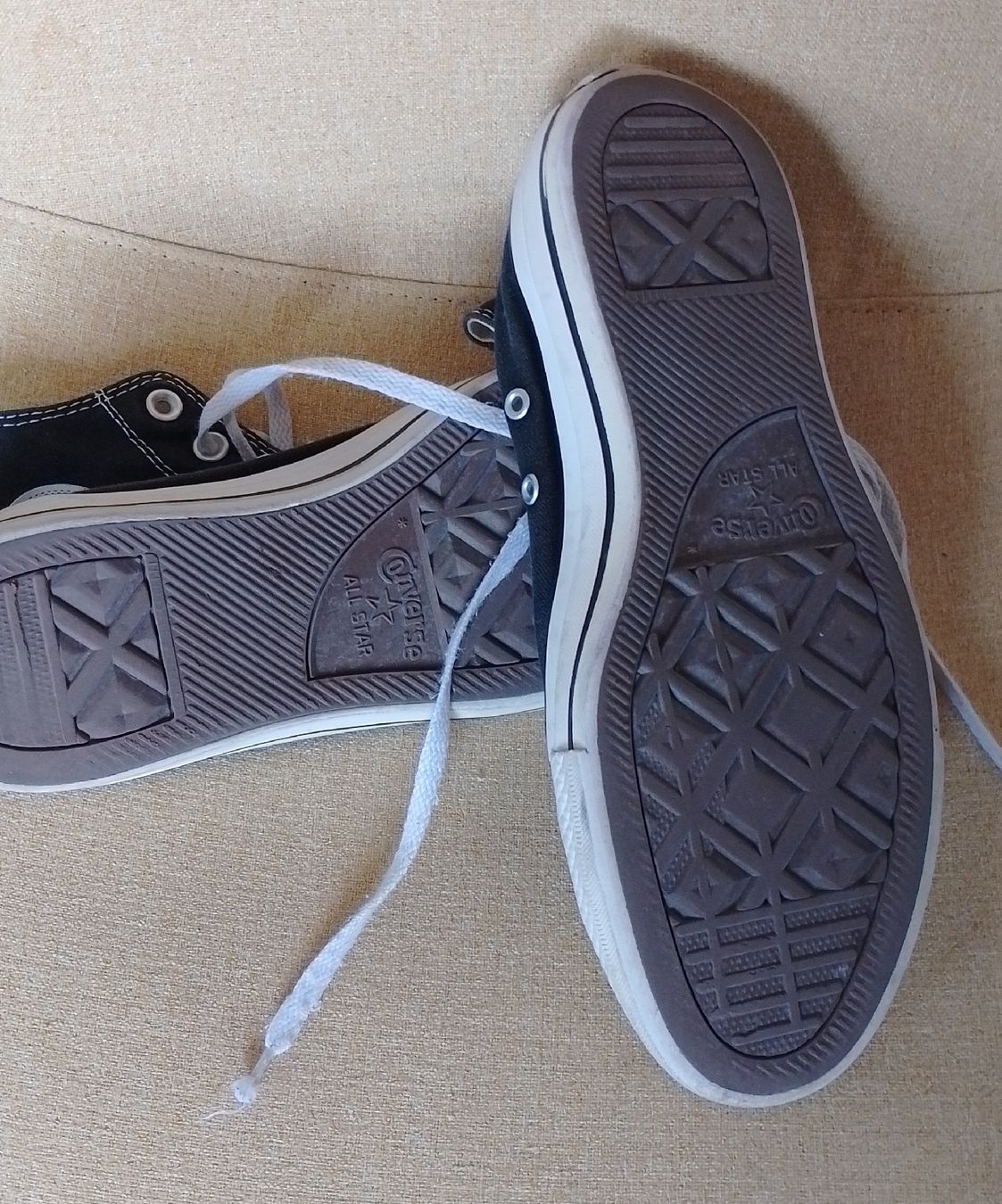 Converse Herrenschuhe: Converse All Star Herrenschuhe,  schwarz – Gebraucht aus Uznach von EMaria83 2
