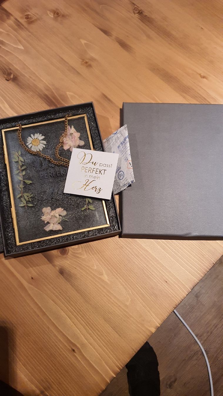 Foto & Immagini: NEUES Glasbild mit Blumen  – Nuovo e nell'imballaggio originale da Flawil venduto da minggeli83