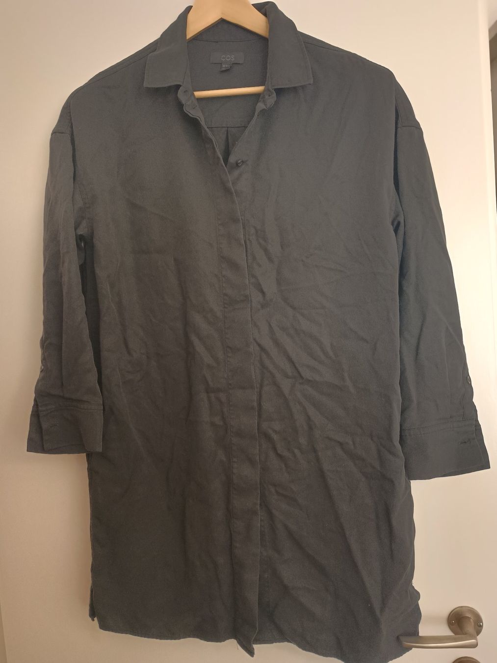 Cos Camicette: Dicke Hemdbluse / Blusenkleid von Cos – Usato da Zürich venduto da Melianea