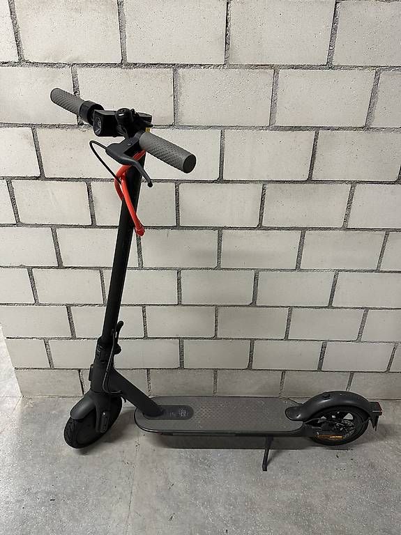 Scooter: E-Scooter (25 km/h) – Usato da Mels venduto da ziko97