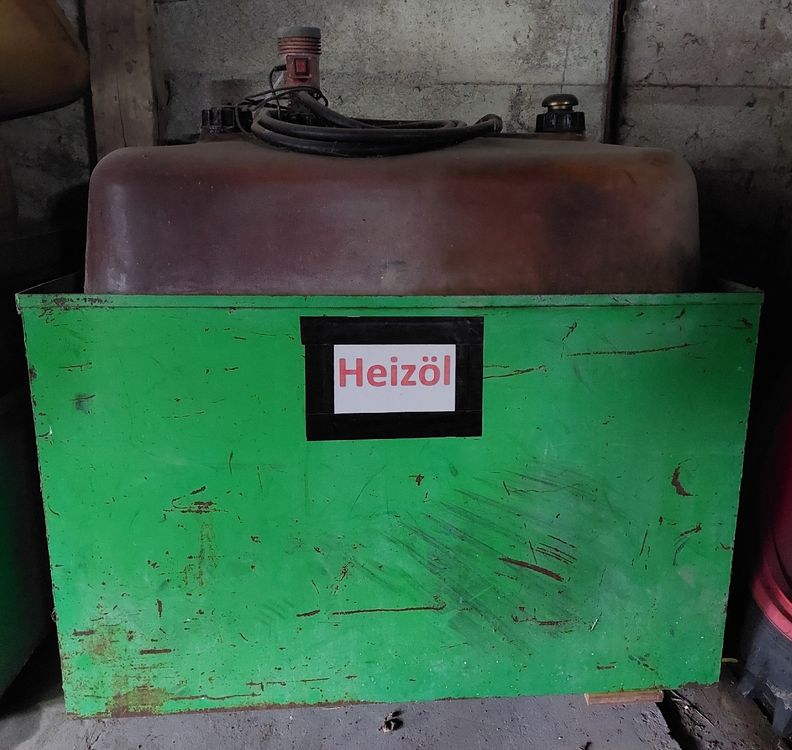 Heizöltank 1000 liter mit Heizöl Kaufen auf Ricardo