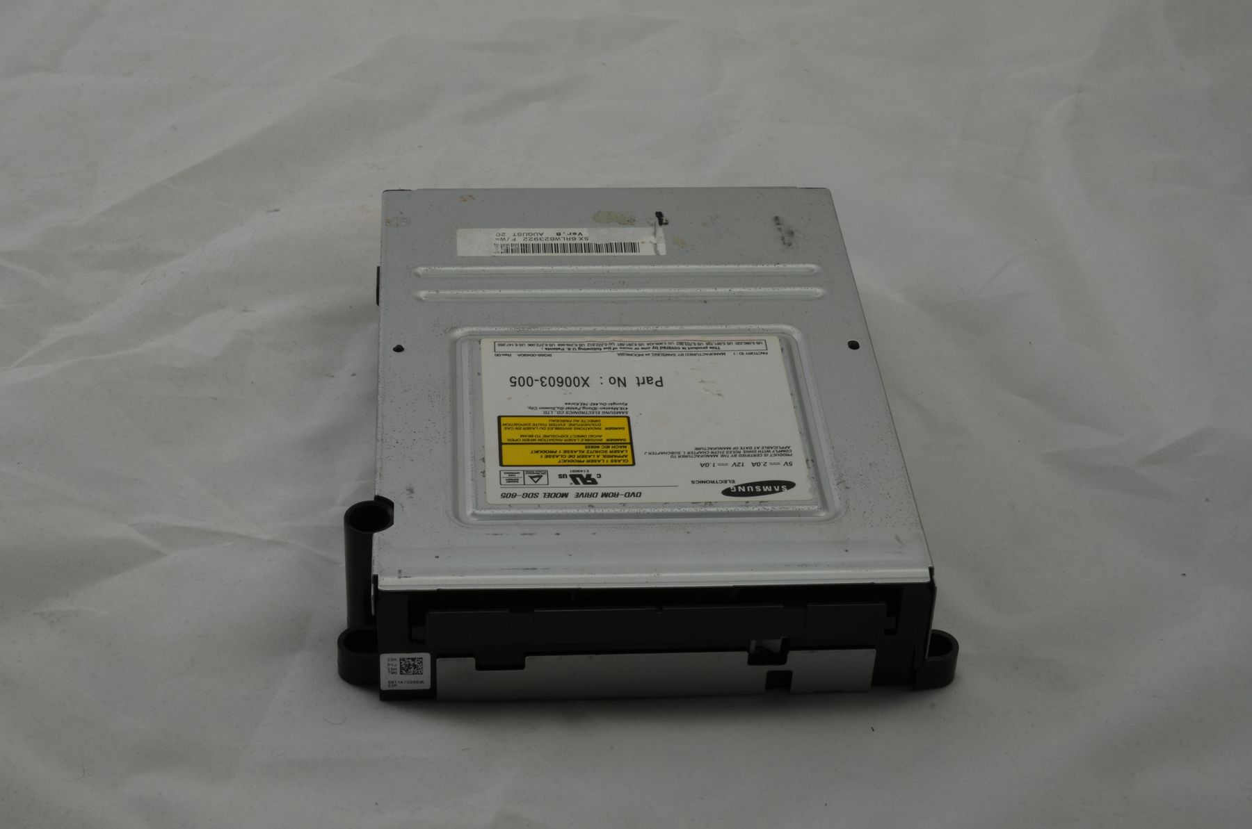 Adattatori & Cavi: Xbox Ersatz CD-DVD-Laufwerk – Usato da Buchs AG venduto da SellAndBuyX 7
