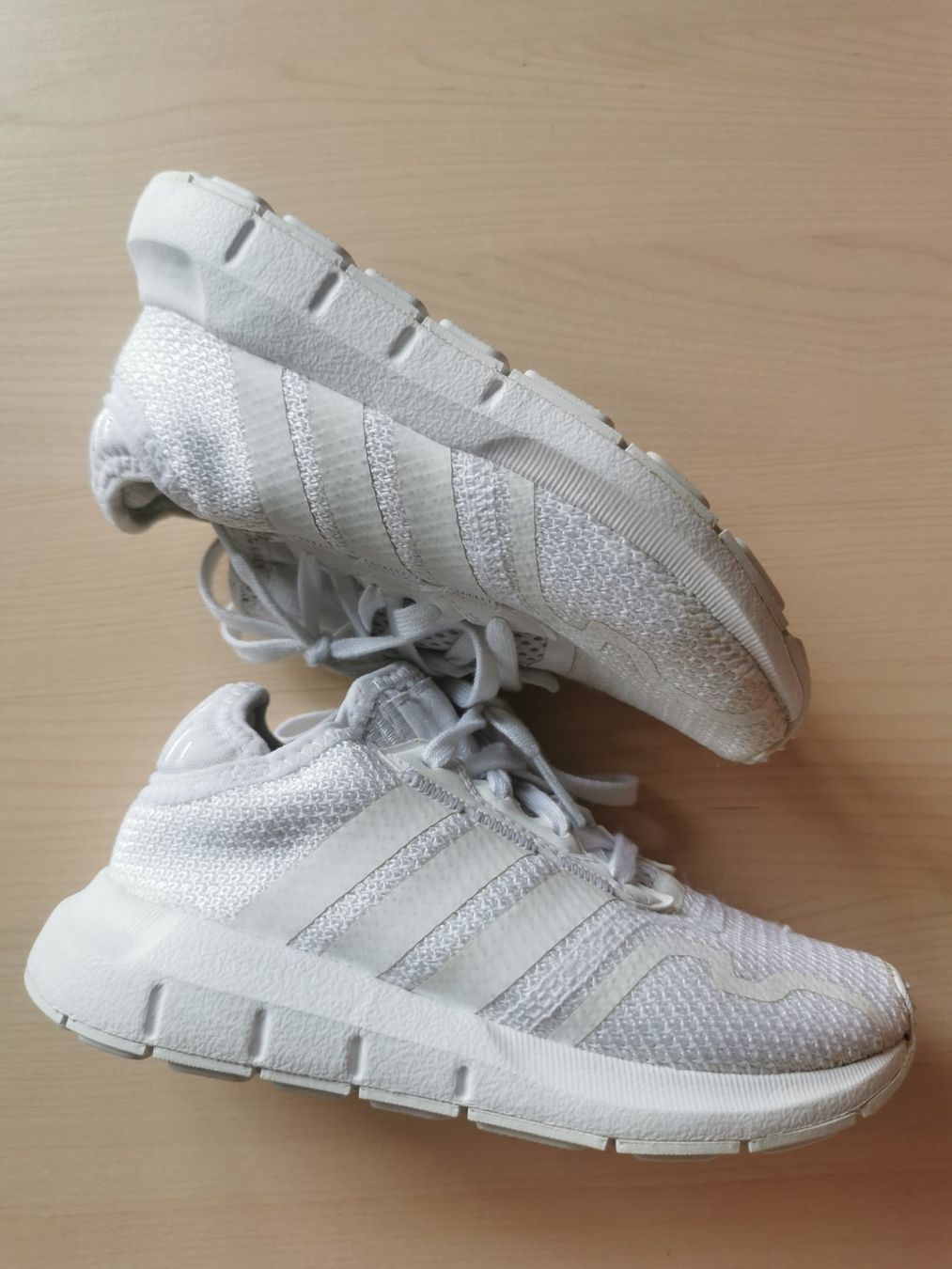 Adidas Scarpe da uomo: Adidas Turnschuhe gr.28 – Usato da Zürich venduto da Simfa