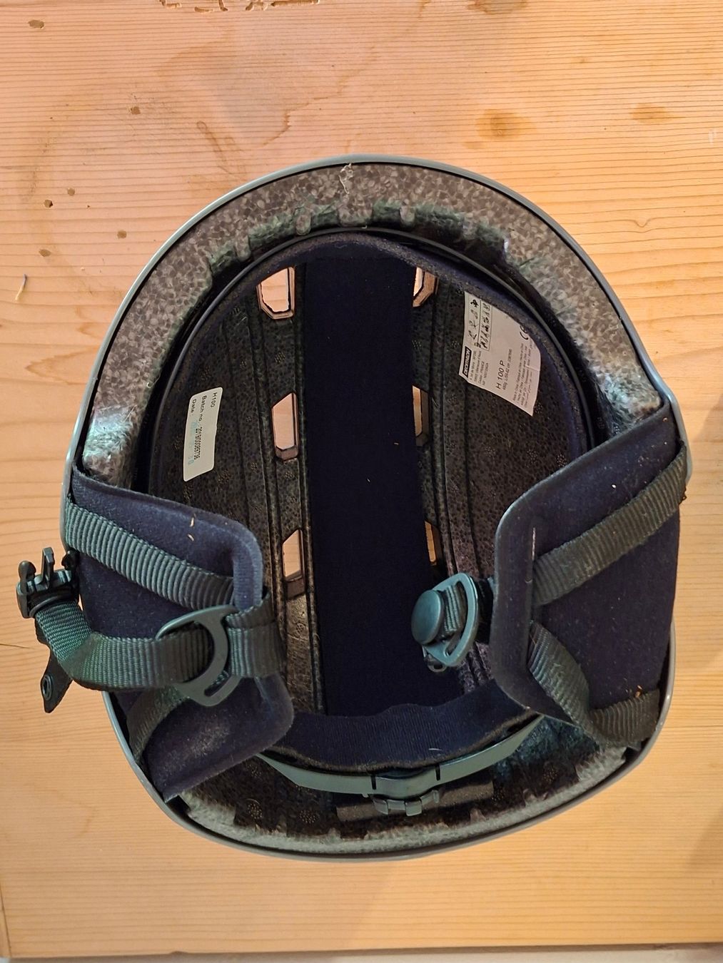 Decathlon Helme: Skihelm "Wedze" H 100 P, Grösse L – Gebraucht aus St.Niklausen LU von Wirdbereitsverwendet 2