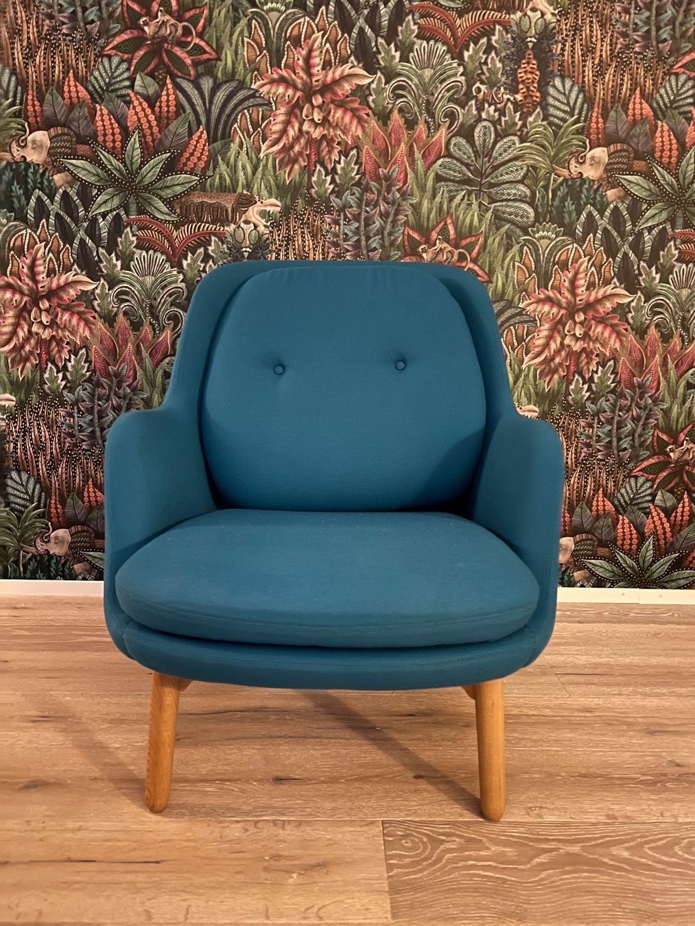 Fritz Hansen Sessel: Fritz Hansen Fri Lounge Chair – Gebraucht aus Erlenbach ZH von Sinichi