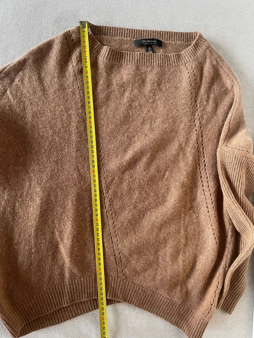 Maglioni & Felpe: pull 100% cachemire s beaux détails – Usato da Lausanne venduto da mg_e 4
