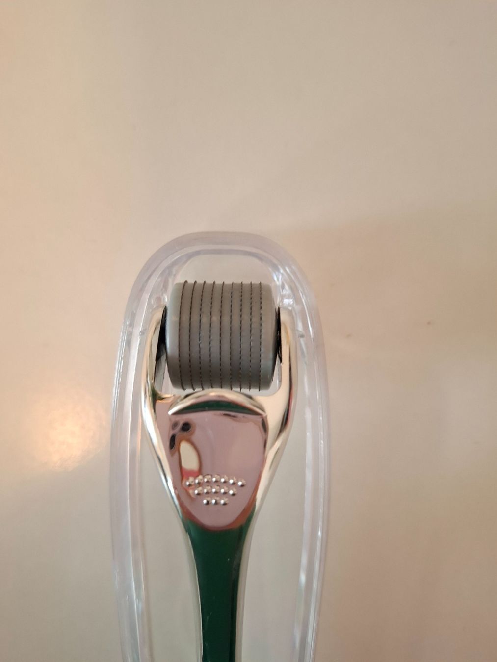 Gesichtspflege: Micro Needle Roller – Gebraucht aus Zürich von honolulu4711 1