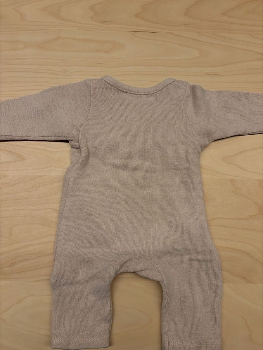 Zara Pagliaccetti: Combinaison bébé couleur rose taille 62 – Usato da Martigny-Croix venduto da lau_2lm7 1