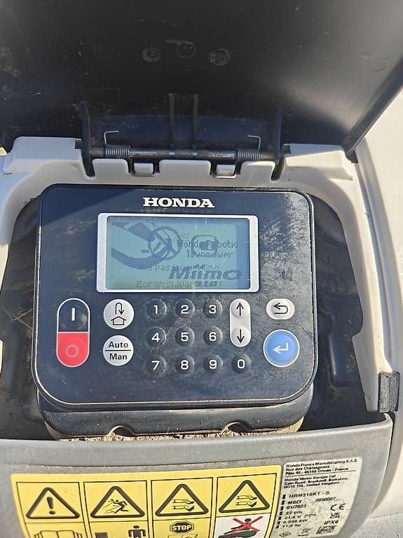 Tagliaerba: Robot tondeuse Honda Miimo HRM 310 – Usato da Cottens VD venduto da froguinou