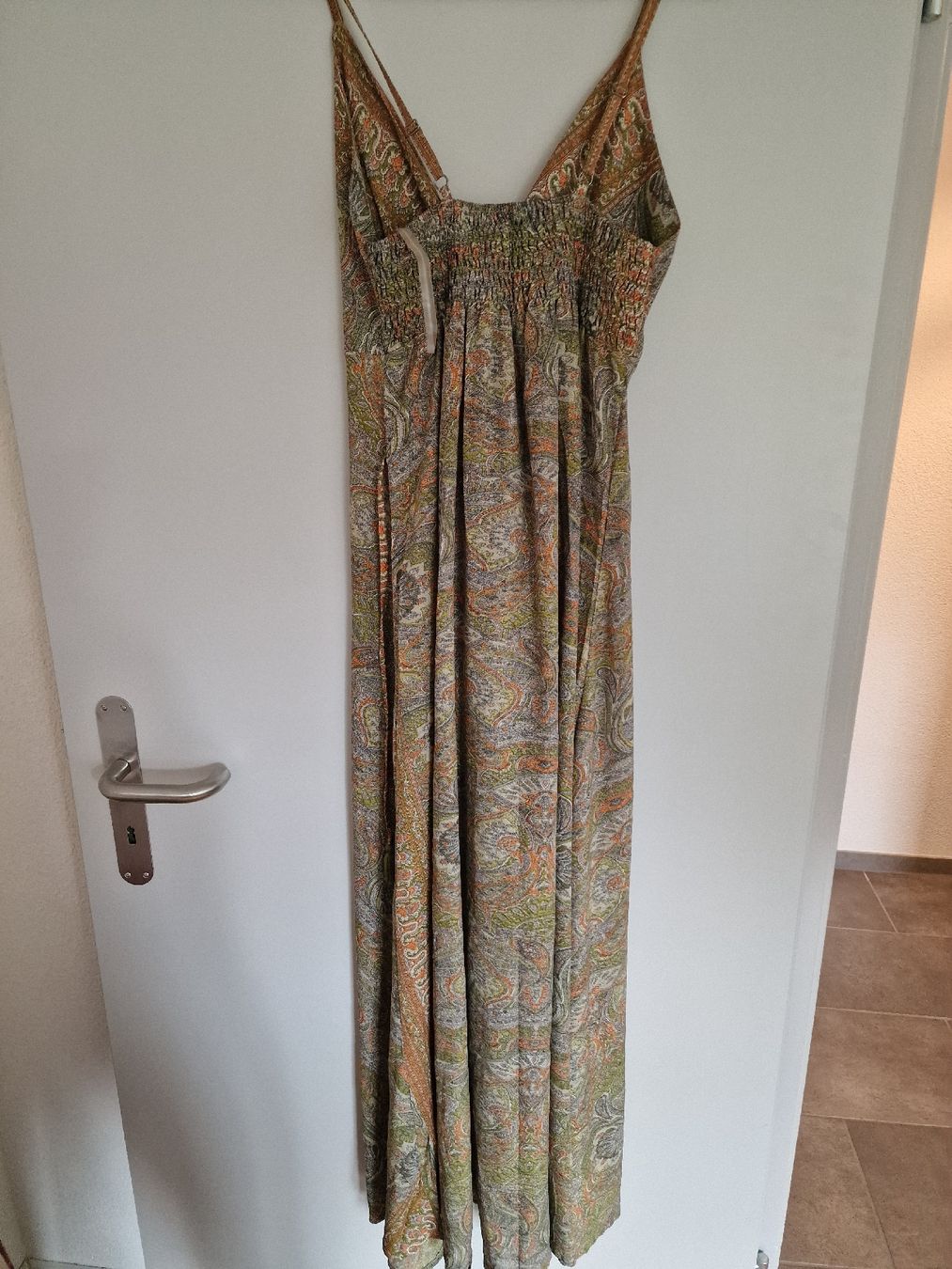 Vestiti: Maxikleid Ohanies mit Paisleymuster – Nuovo (secondo la descrizione) da Winterthur venduto da Winti1993 2