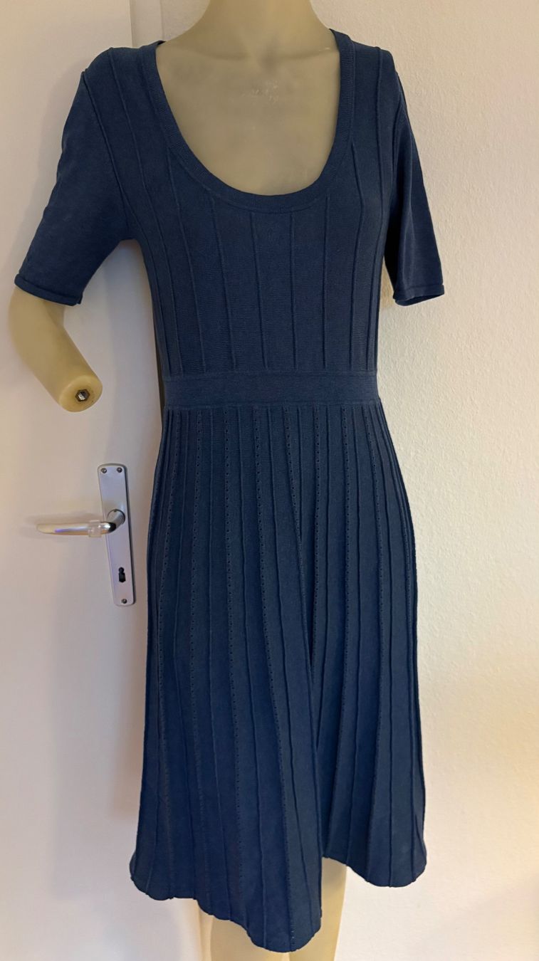 Nile Vestiti: NILE Strick Kleid grS(M) – Usato da Niederbipp venduto da fashionfuchs 1