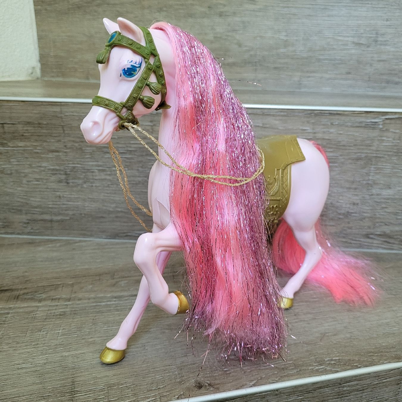 Giocattoli: Barbie Pferd Galaxy Horse – Usato da Niederbuchsiten venduto da klengyel