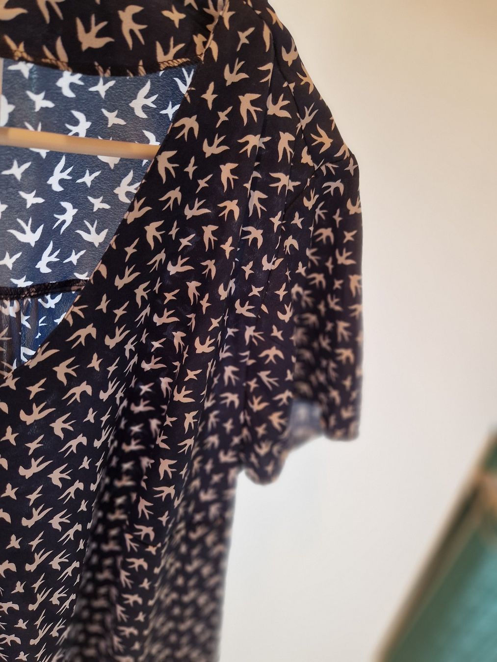 Blusen: Bluse Blau mit Weiss – Gebraucht aus Niederbipp von Trude04 3