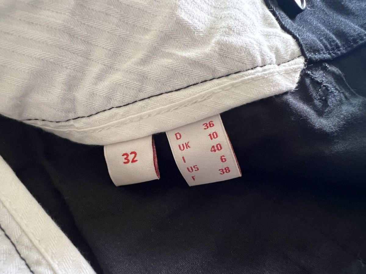 Esprit Pantaloni: Esprit Hose – Usato da Avegno venduto da CaVal13 3