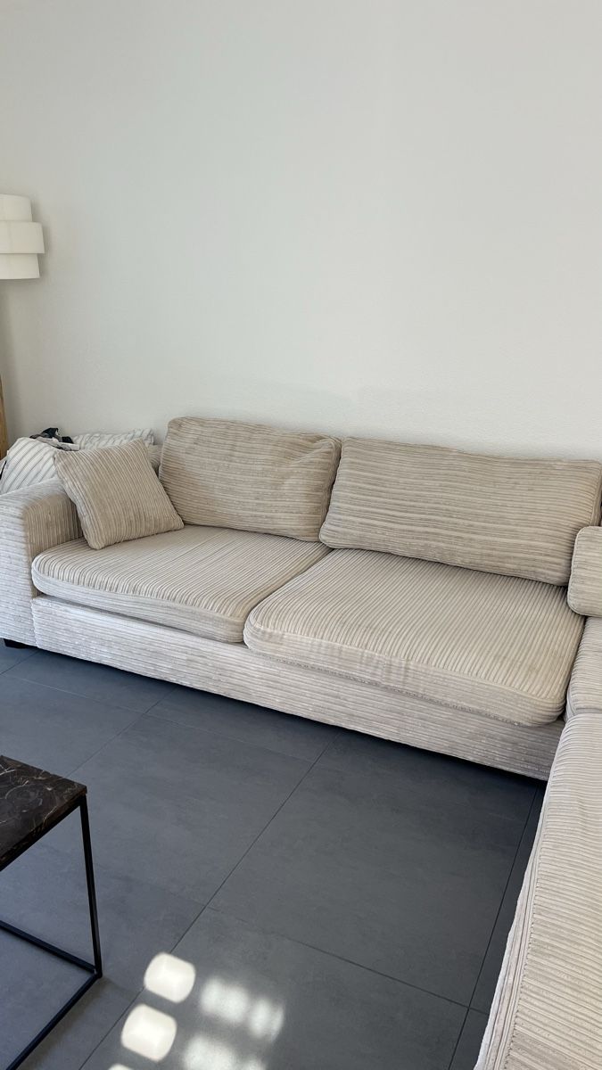 Conforama Sofas: Sofa – D'occasion à Freienbach par vuki02 1