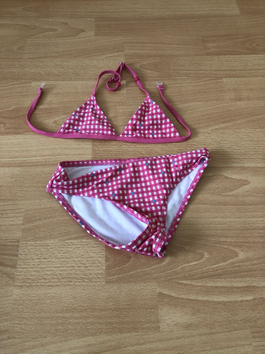 Kleiderpakete & -sets: Mädchenkleider Paket Gr. 122 Jeans Bikini – Gebraucht aus Chur von Tsambiko 5