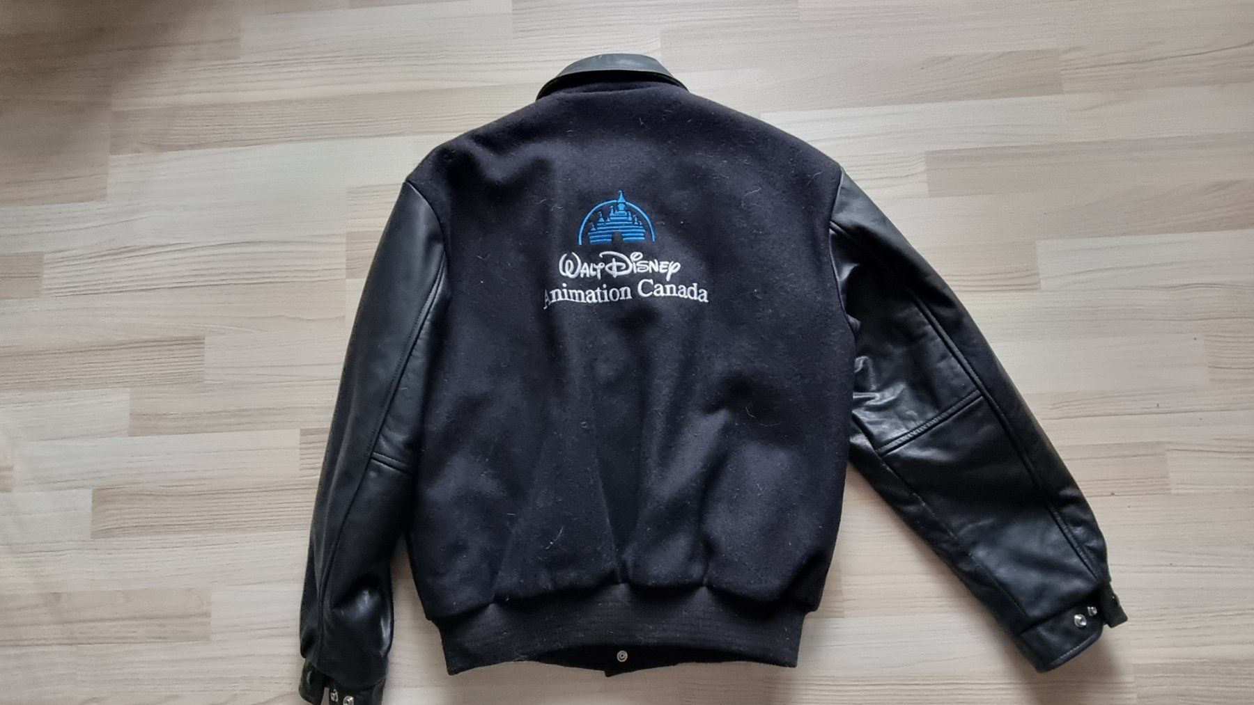 Giacche: Walt Disney Canadian Studio Jacke - RAR – Nuovo (secondo la descrizione) da Oetwil am See venduto da fineli2 2