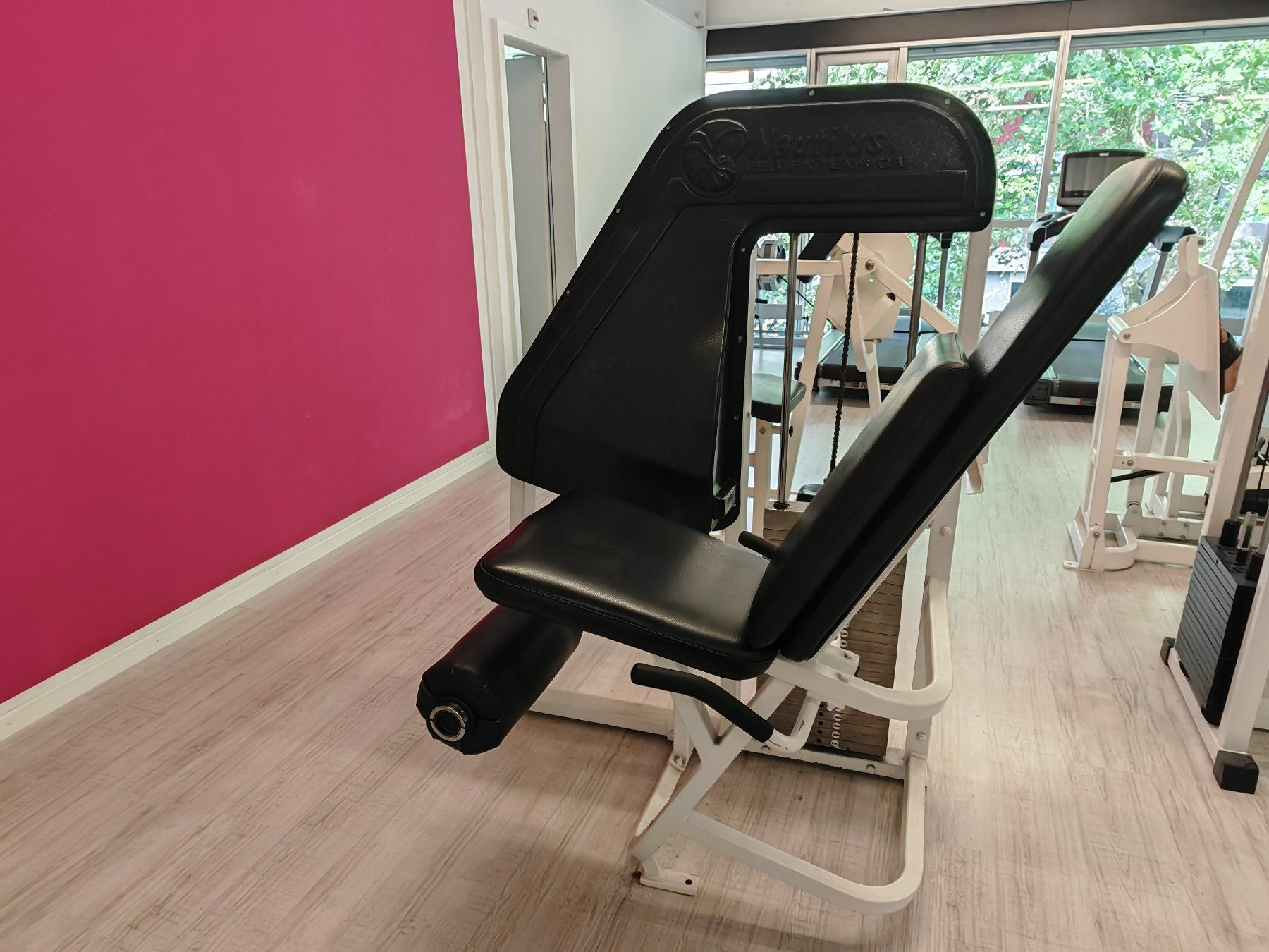 Nautilus Vélos d'appartement: Nautilus Leg Extension (Beinstrecker) – D'occasion à Bern par Sudowudo 1