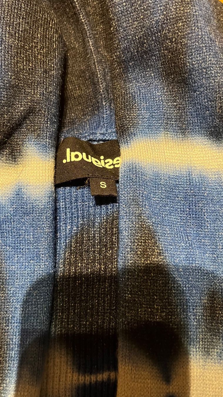 Desigual Pullover & Sweatshirts: Desigual Pulli offen Gr. S – Gebraucht aus Zürich von mepjp 1