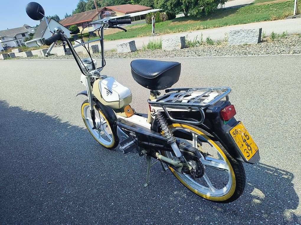 Pony Ciclomotori: Pony Sachs mit Ausweis – Usato da Fulenbach venduto da Elektronik 2