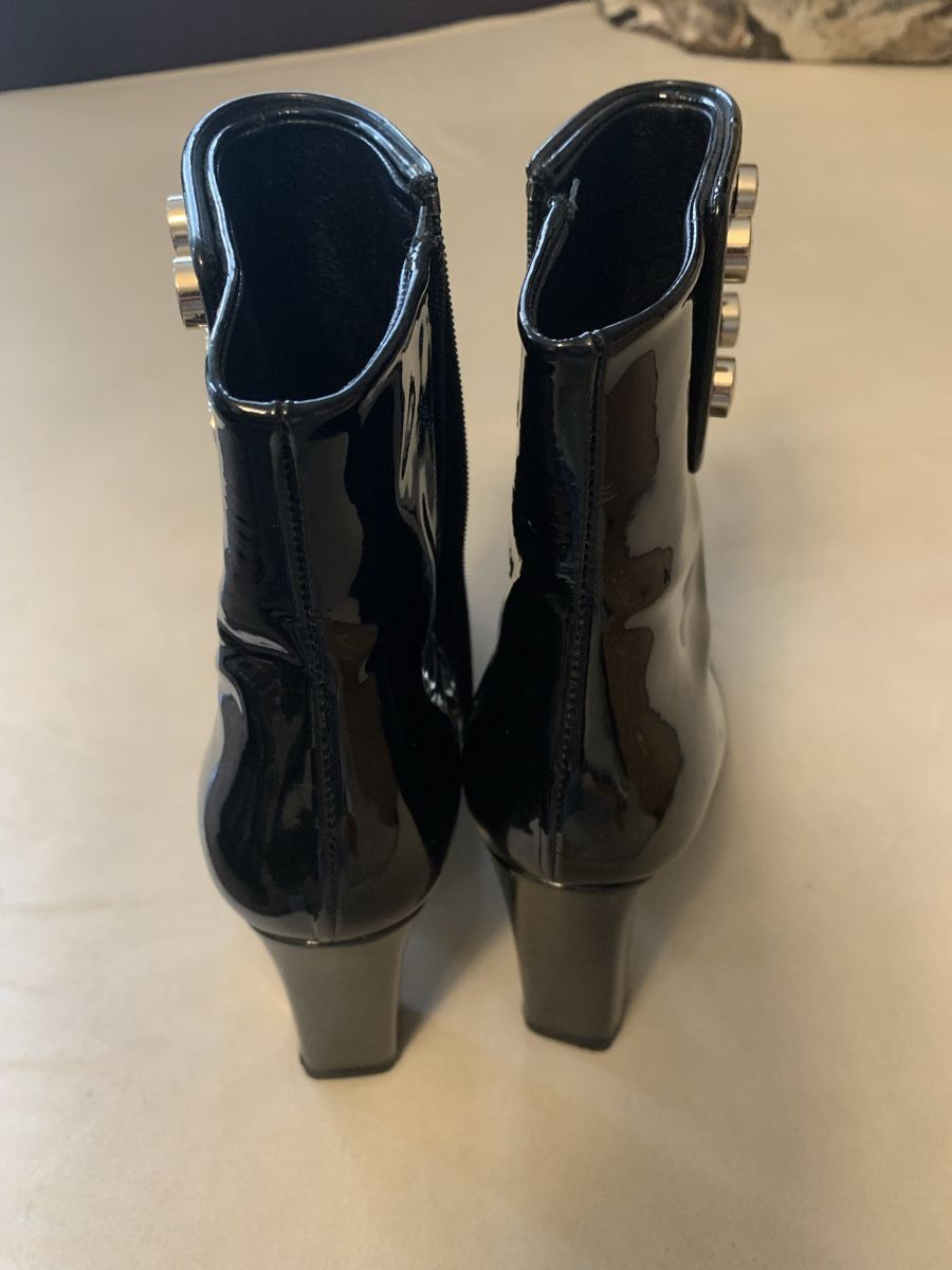 Gucci Chaussures femmes: Gucci Stiefeletten  – D'occasion à Bergdietikon par zor_856j 7
