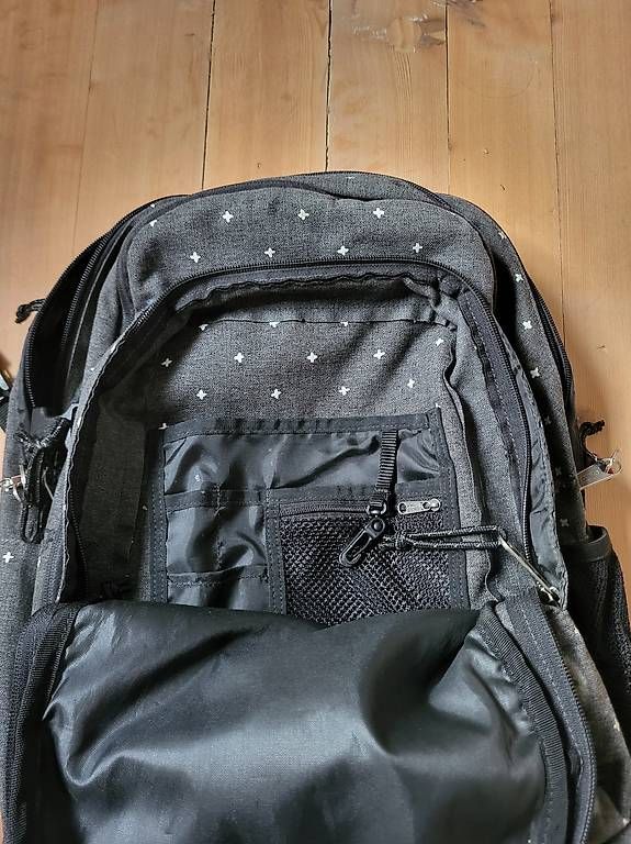 Zaini: Eastpak Rucksack – Usato da Splügen venduto da ann_h8gs 2