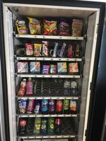Verkaufsautomat Snack & Getraenk, voll bestueckt, funktionsf