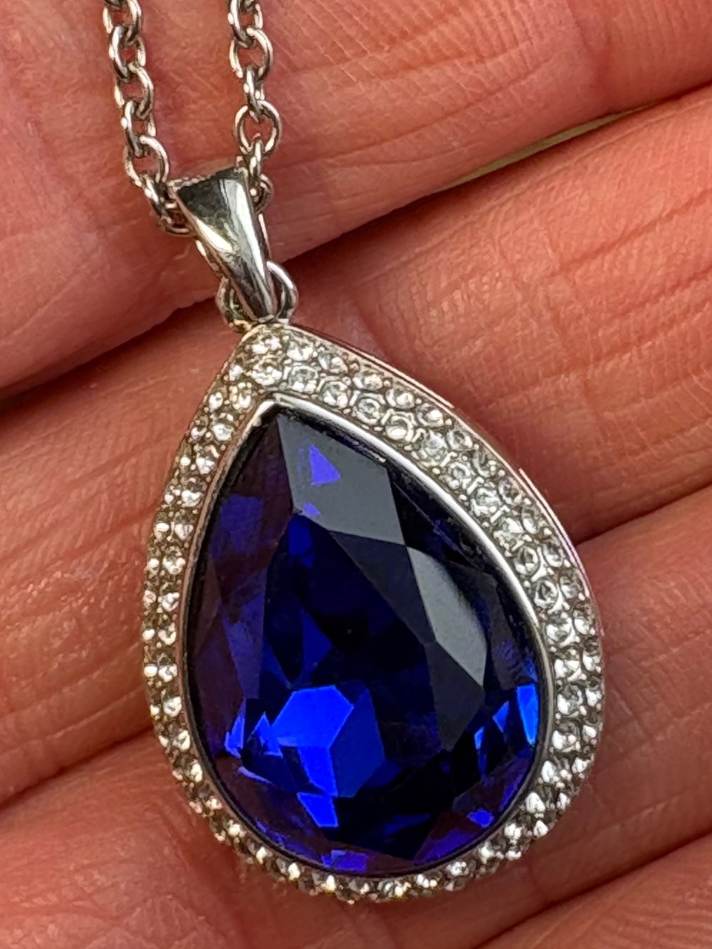 Sonstiger Schmuck: Lot de bijoux neufs de couleur bleue – Neu (gemäss Beschreibung) aus Peseux von Huna12 2