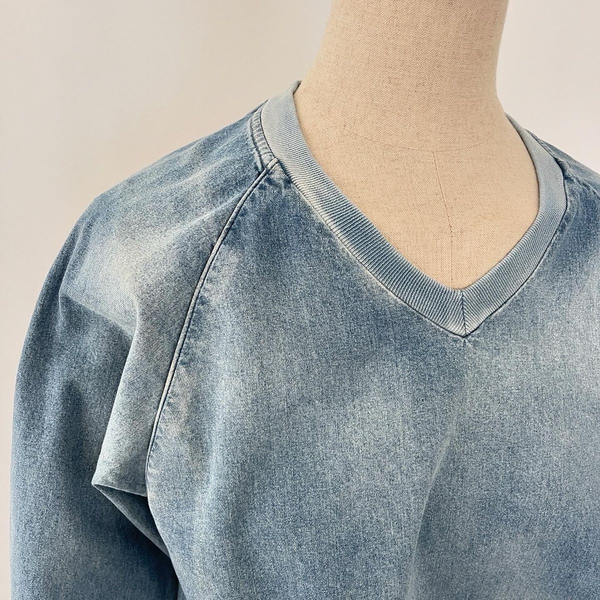 Golden Goose Maglioni & Felpe: GOLDEN GOOSE Denim Pullover – Nuovo (secondo la descrizione) da Emmen venduto da Avviivva_Com2023 1