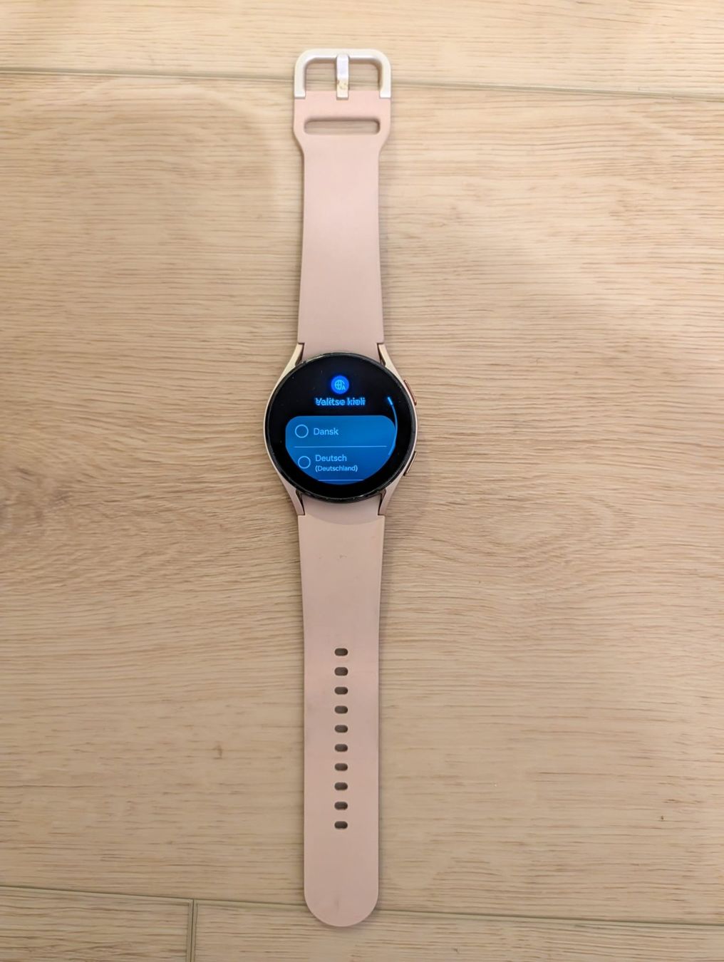 Samsung Smartwatch: Galaxy Watch 4 Pink Gold – Usato da Lyssach venduto da danihandel 4