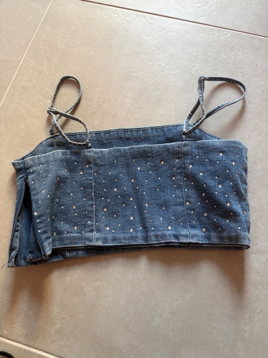 Top: Jeans Crop Top mit Glitzer – Nuovo (secondo la descrizione) da Aarwangen venduto da emelie.1101 1