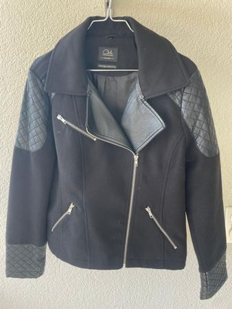 Stylische Lederjacke | frisch aus der chemischen Reinigung
