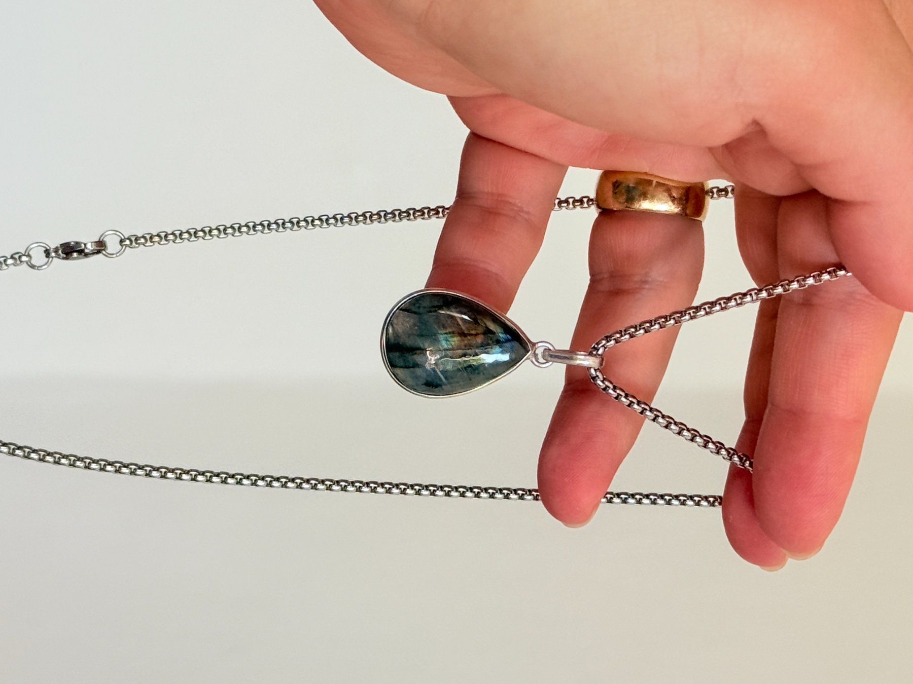 Catenine: Labradorite necklace – Nuovo e nell'imballaggio originale da Genève venduto da AGBERG 6