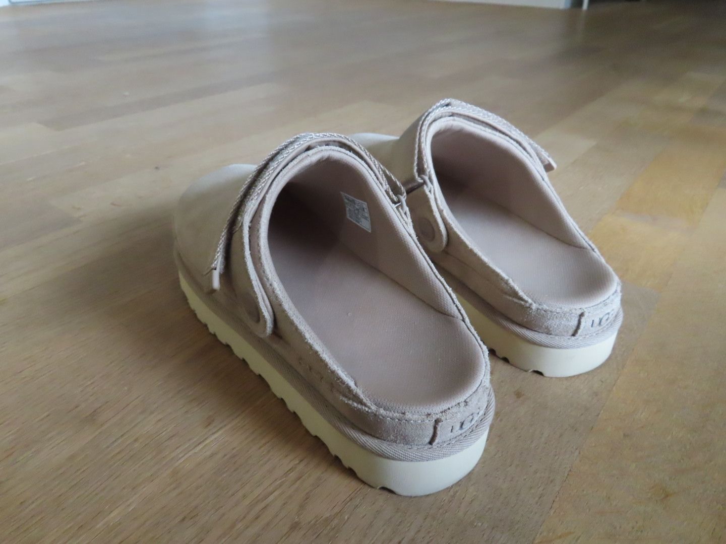 Ugg Chaussures hommes: UGG Goldenstar Grösse 40 – Neuf (Voir description) à Davos Platz par Amtam 2
