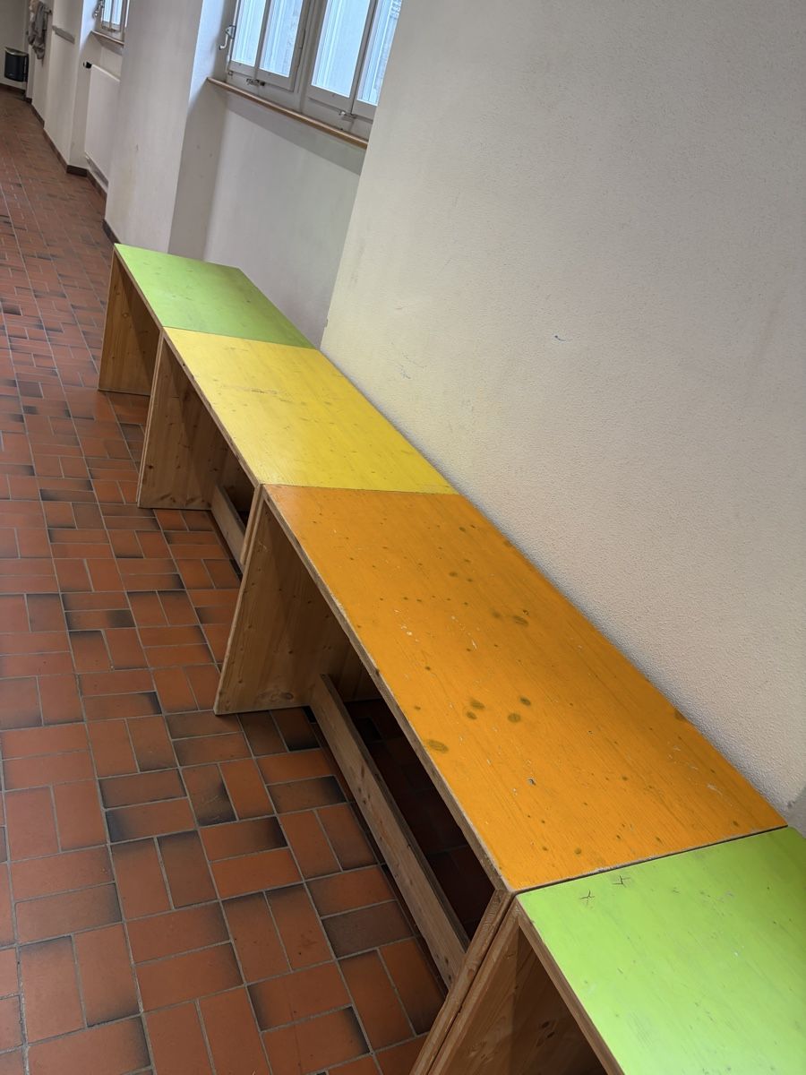 Tische: Tisch 3schichtplatte – Gebraucht aus Köniz von lukashasler 3