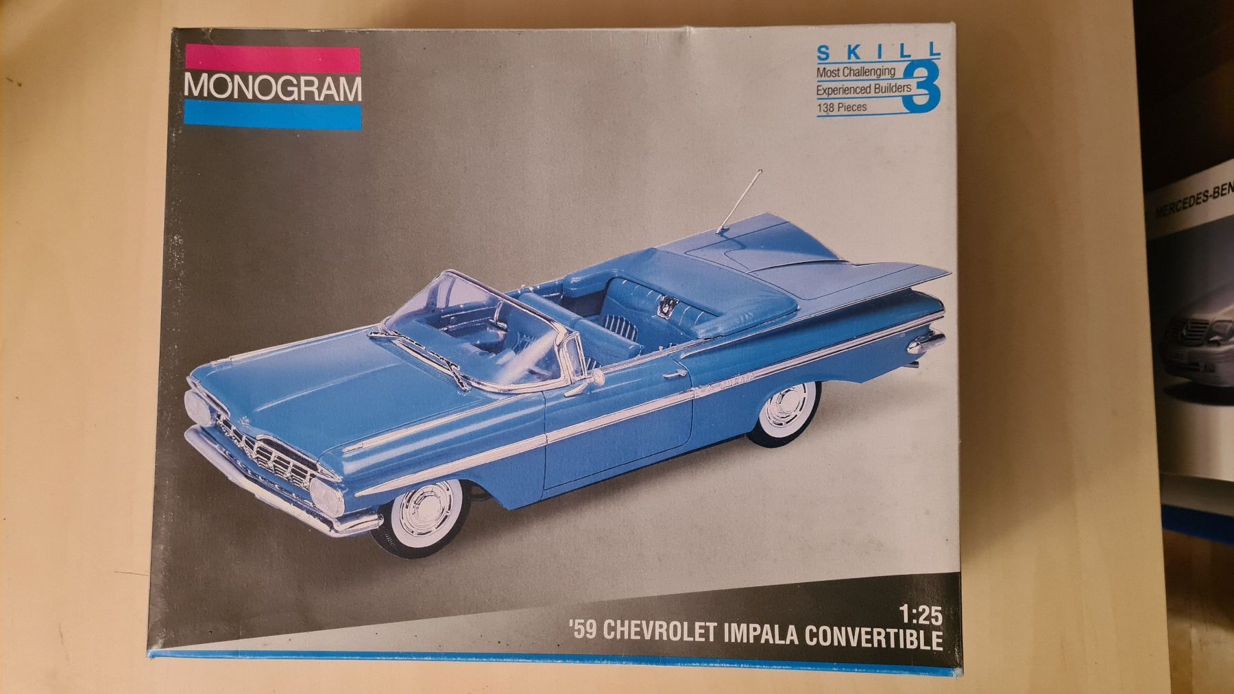 Kit di modellismo & Modellini statici: 1:25 Chevrolet Impala Convertible - Monogram 2437 – Usato da Bassersdorf venduto da jackbmw