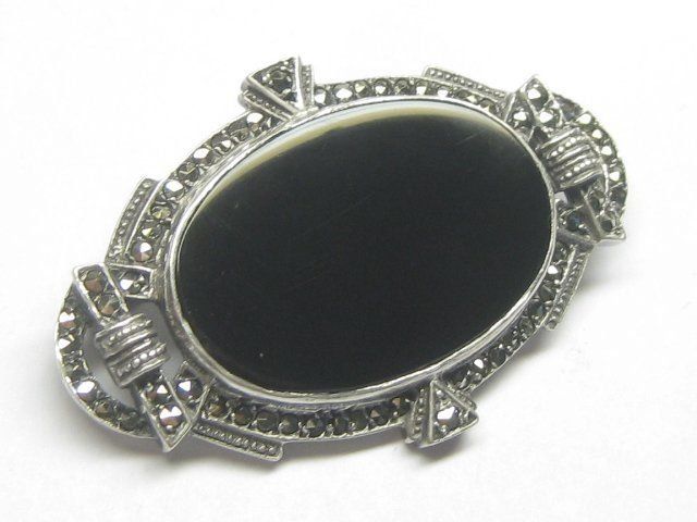 Spille & Fermagli: Antik Art-Deco Brosche Silber 925 / Onyx / Markasite – Usato da Ermatingen venduto da Decovin 2