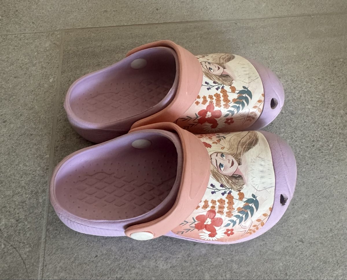 Scarpe per ragazze: Crocs Gr. 28 – Usato da Fahrwangen venduto da lya_n6l6 3