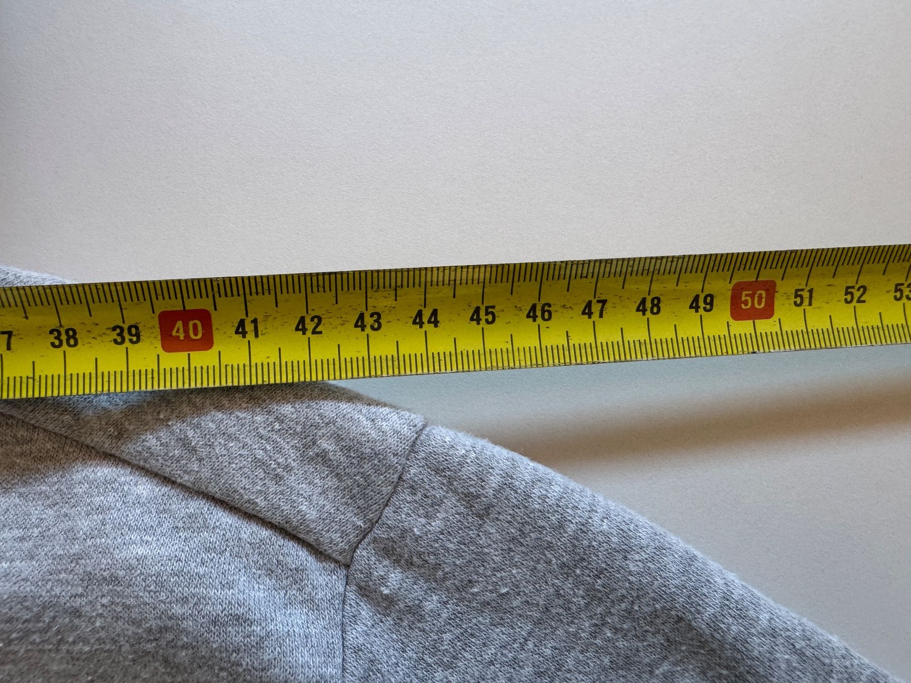 Champion Pullover & Sweatshirts: Champion Sweatshirt hoodie pullover Sz M – Gebraucht aus Neuchâtel von _Easy_to_Find_ 3
