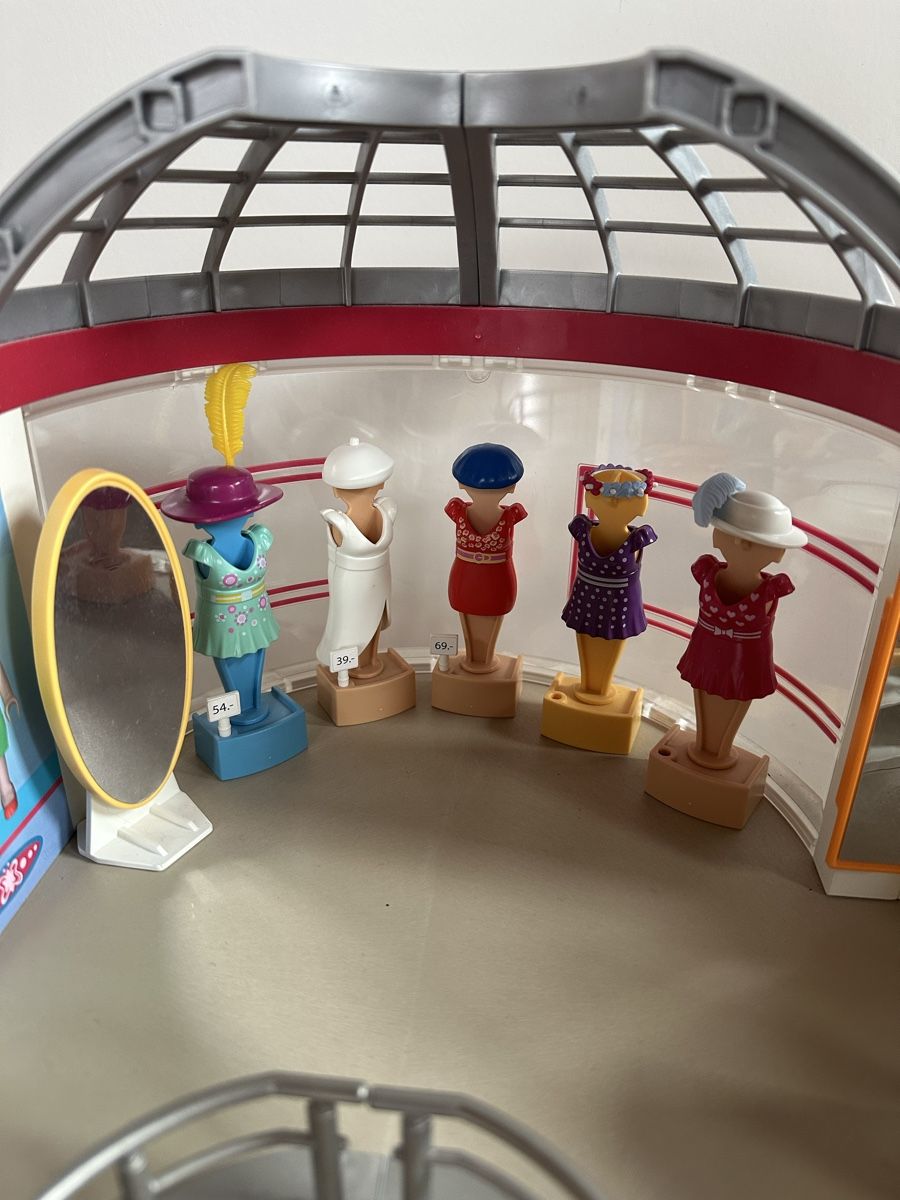Playmobil Giocattoli: Playmobil Einkaufszentrum – Usato da Embrach venduto da Toobie 2