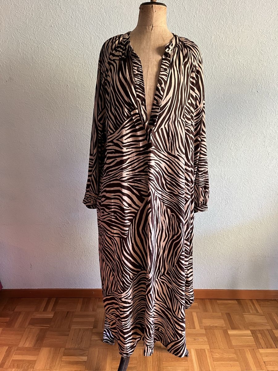 H&M Vestiti: Robe zèbre beige et brune T 44  – Nuovo (secondo la descrizione) da Genève venduto da ct_fqr8 2