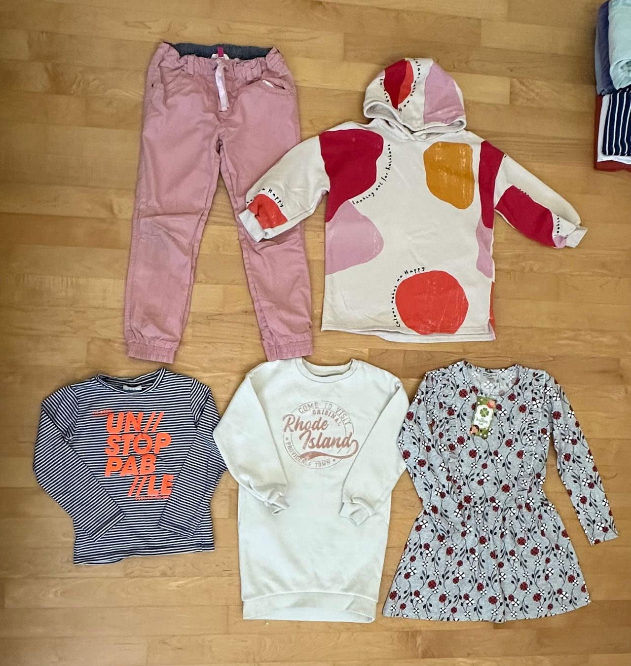 Lotti & Set di vestiti: Kleiderpaket Gr.122/128 – Usato da Oensingen venduto da dorian07 2